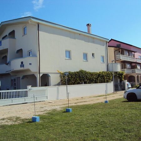 Danijela Apartment Nin Exterior photo